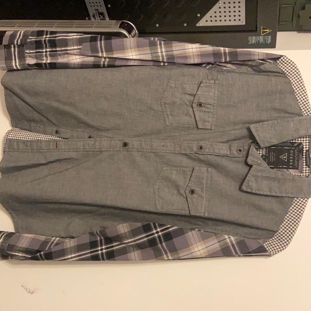 GUESS DRESS SHIRT